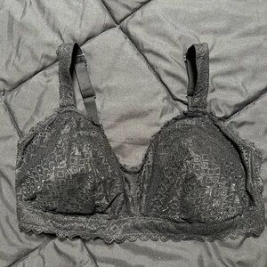 Black lace bra
